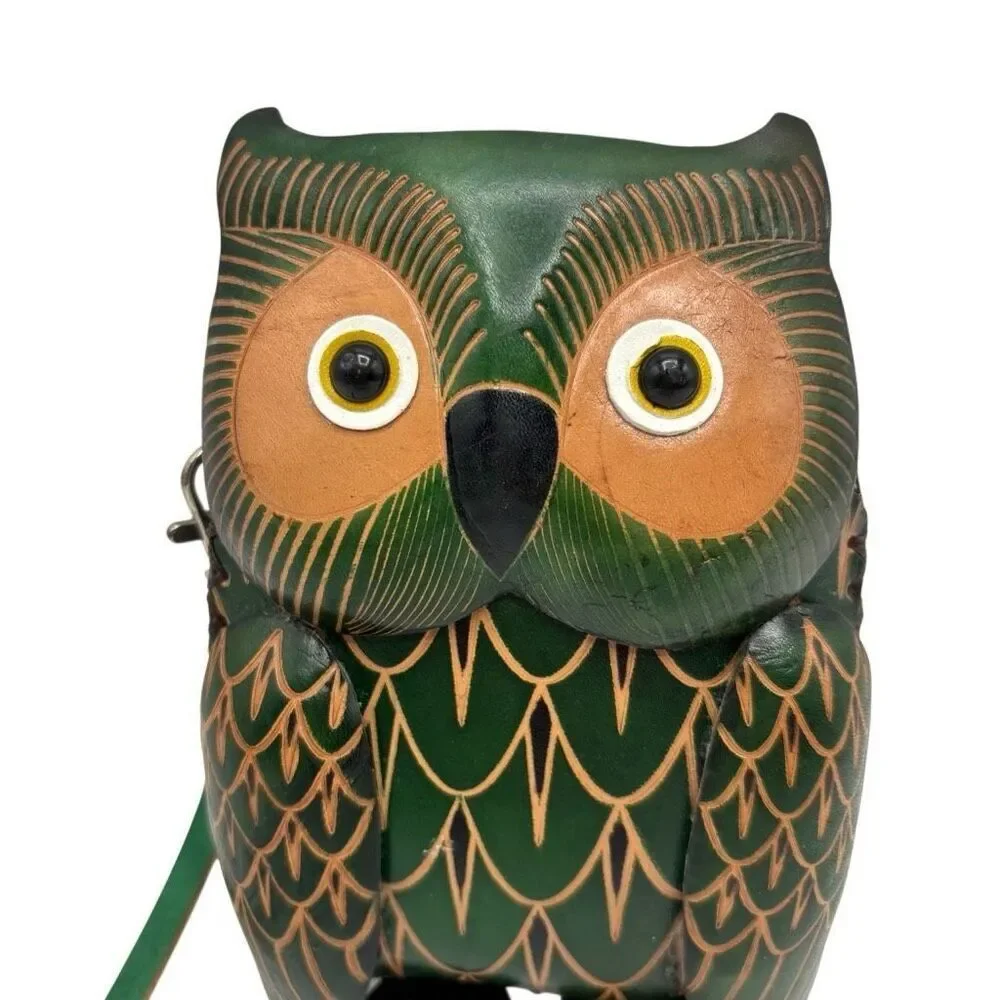 Hand Made Embossed Genuine Leather‎ Owl Coin Purse/Wristlet/Wallet/Pouch